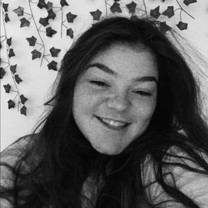 Meet your Posher, Sarga